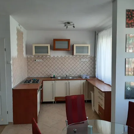 Bella 아파트 볼레스와비에츠